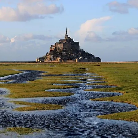 Entre Terre Et Baie *