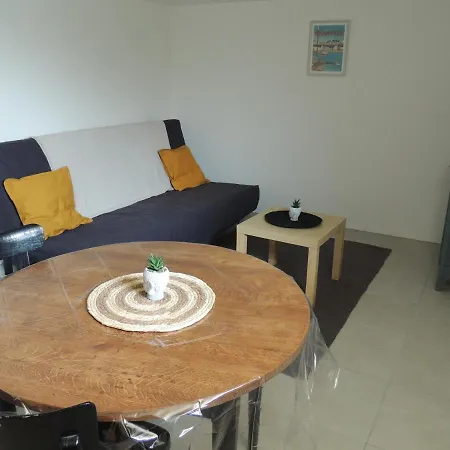 Entre Terre Et Baie Apartment Pontorson